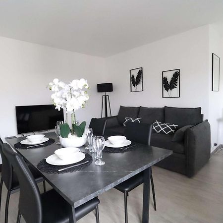 Frenchy By Plaza Serris Exterior foto
